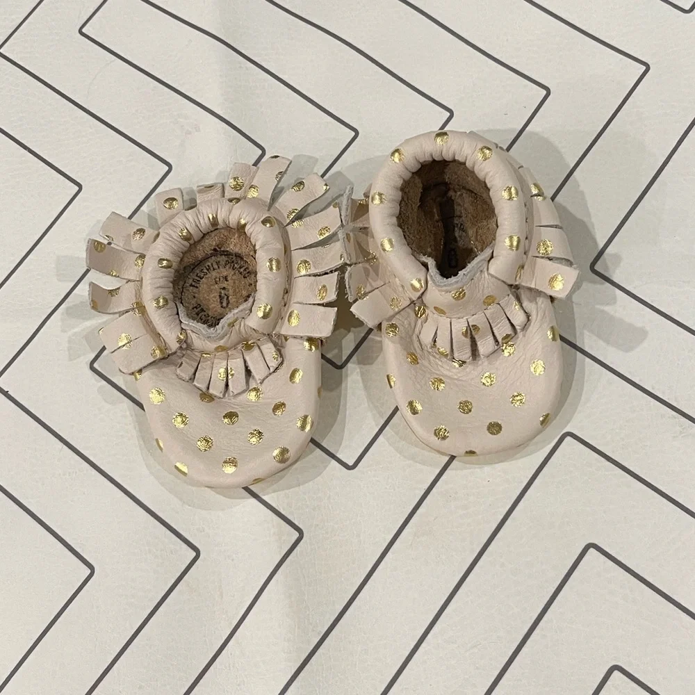 Freshly Picked Gold and Cream Spotted Moccasins